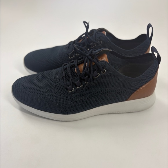 Johnston & Murphy Men's Blue and Tan Sneakers - Picture 6 of 10